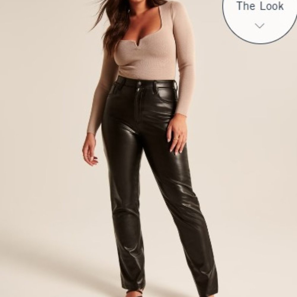 Abercrombie Curve Love Vegan Leather 90s Straight Pant - Size 26 | 2 Long